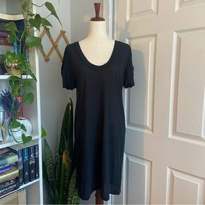 JAMES PERSE Black T-shirt Dress size 2